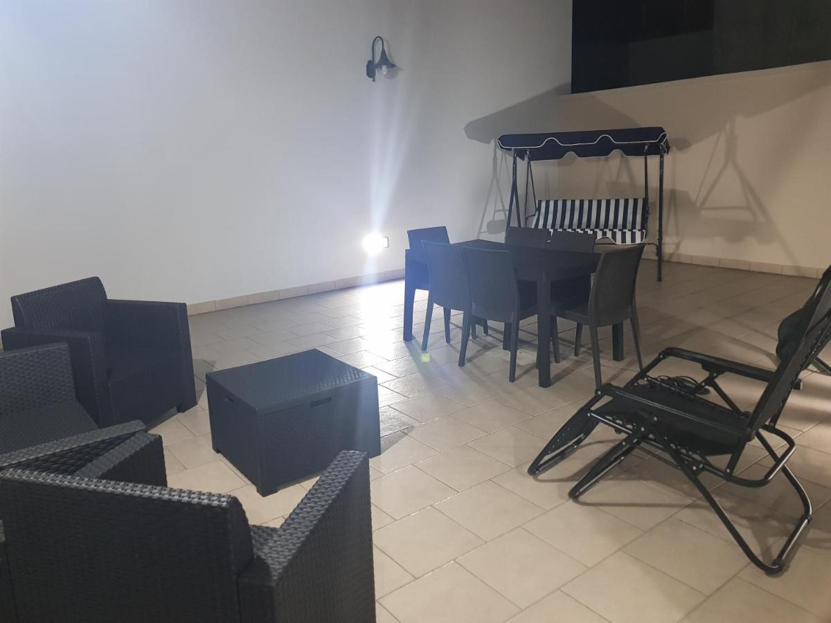 Vacation Rental "Nonna Cecilia" 레체 외부 사진