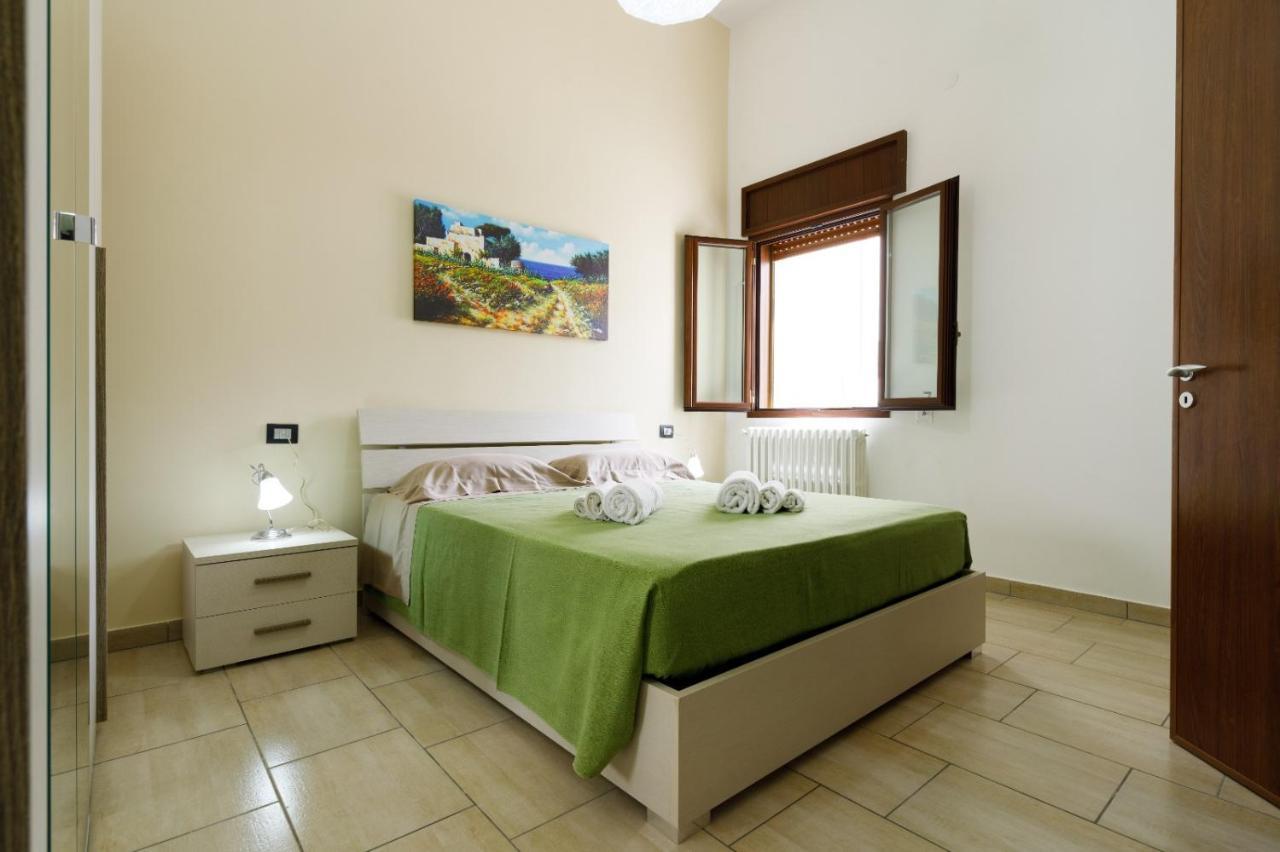 Vacation Rental "Nonna Cecilia" 레체 외부 사진