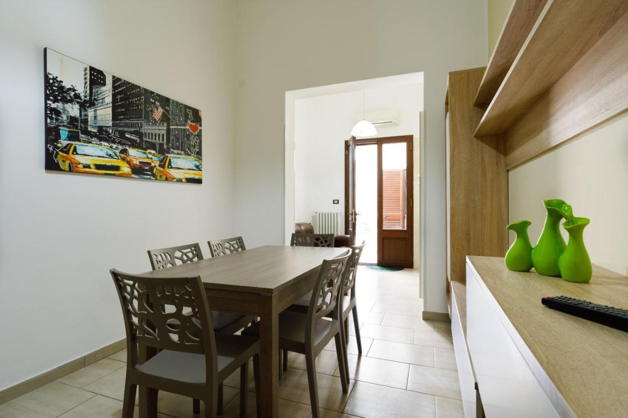 Vacation Rental "Nonna Cecilia" 레체 외부 사진